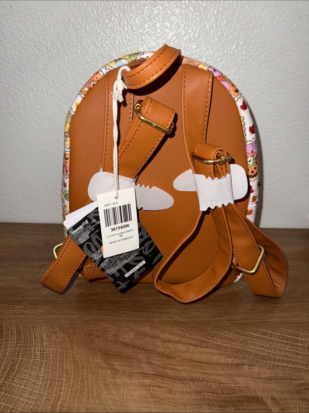 Loungefly Pink & Brown Winnie the Pooh Fall Stamp Mini Backpack - Picture 2 of 6
